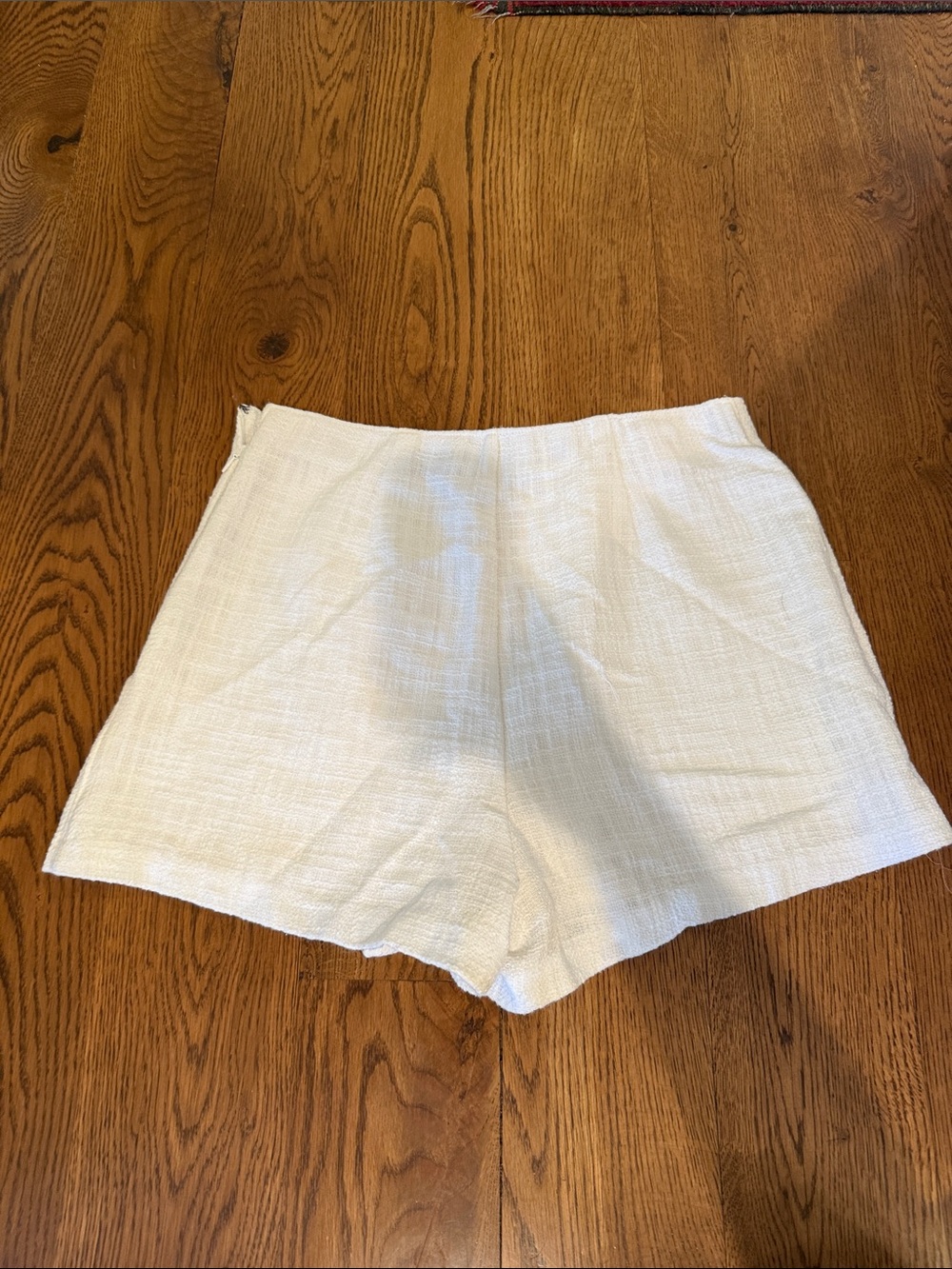 White Women's High-Waist Textured Linen Shorts (Side Zip) - Picture 3 of 4
